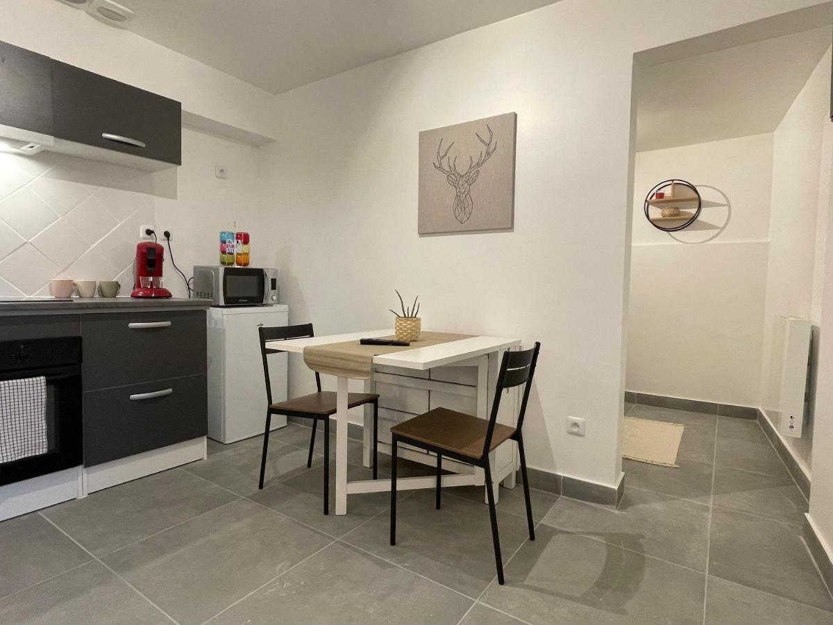 Grand Equipe Proche Paris & Disneyland Apartment